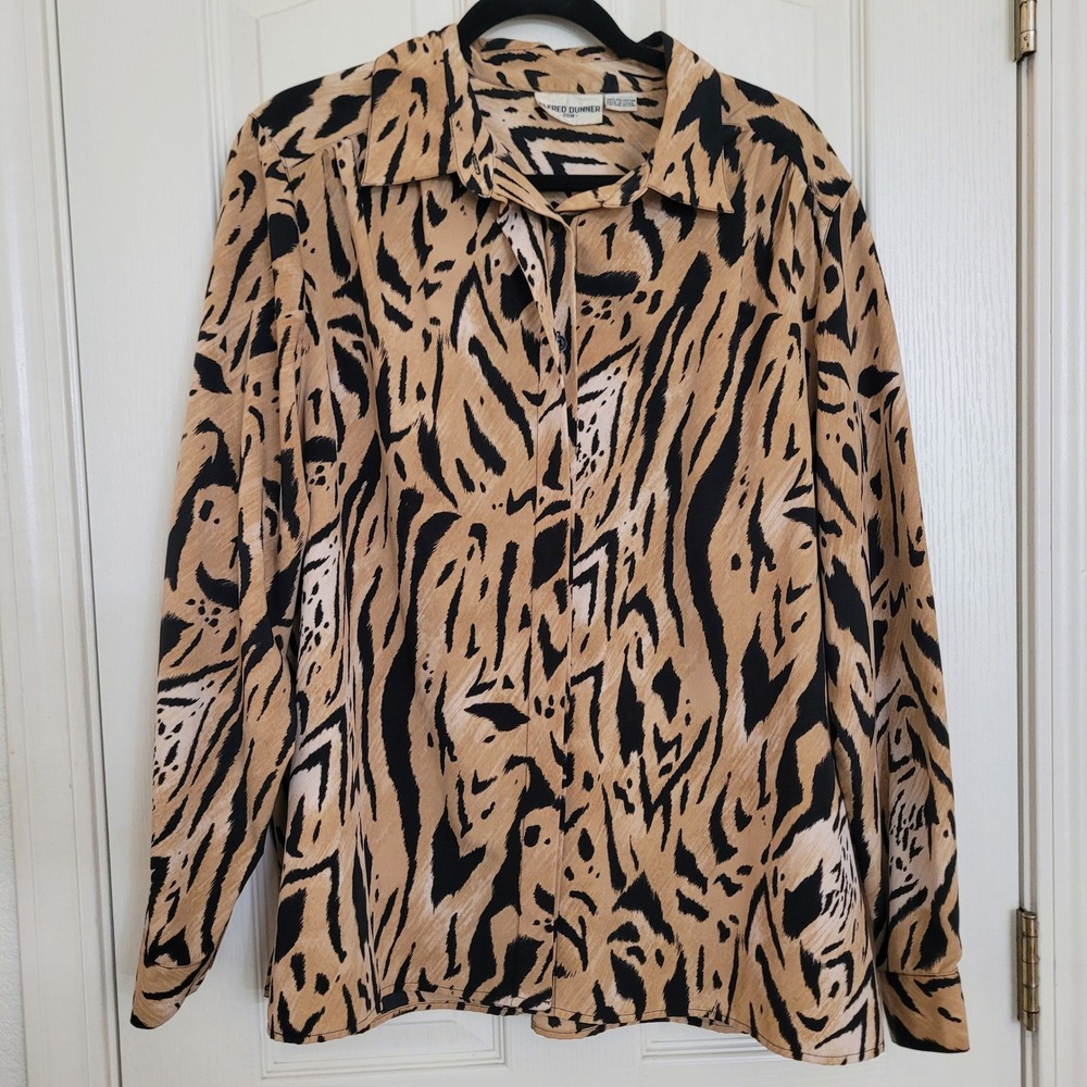 Alfred Dunner Womens 20W Blouse Animal Print Tan Black Long Sleeve Mob Wife